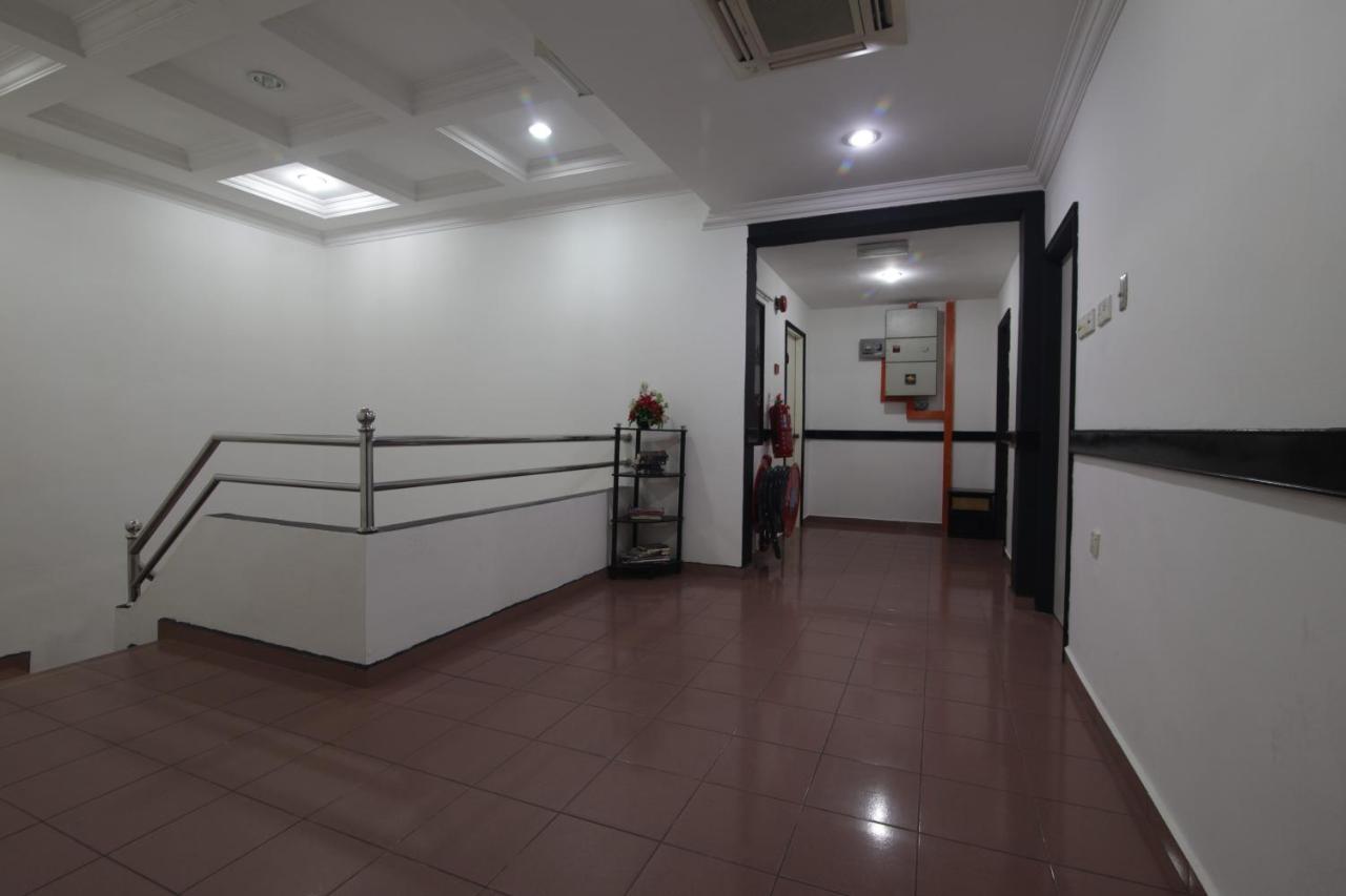 G City Hotel Teluk Intan Exterior photo