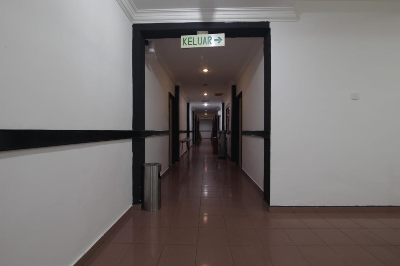G City Hotel Teluk Intan Exterior photo