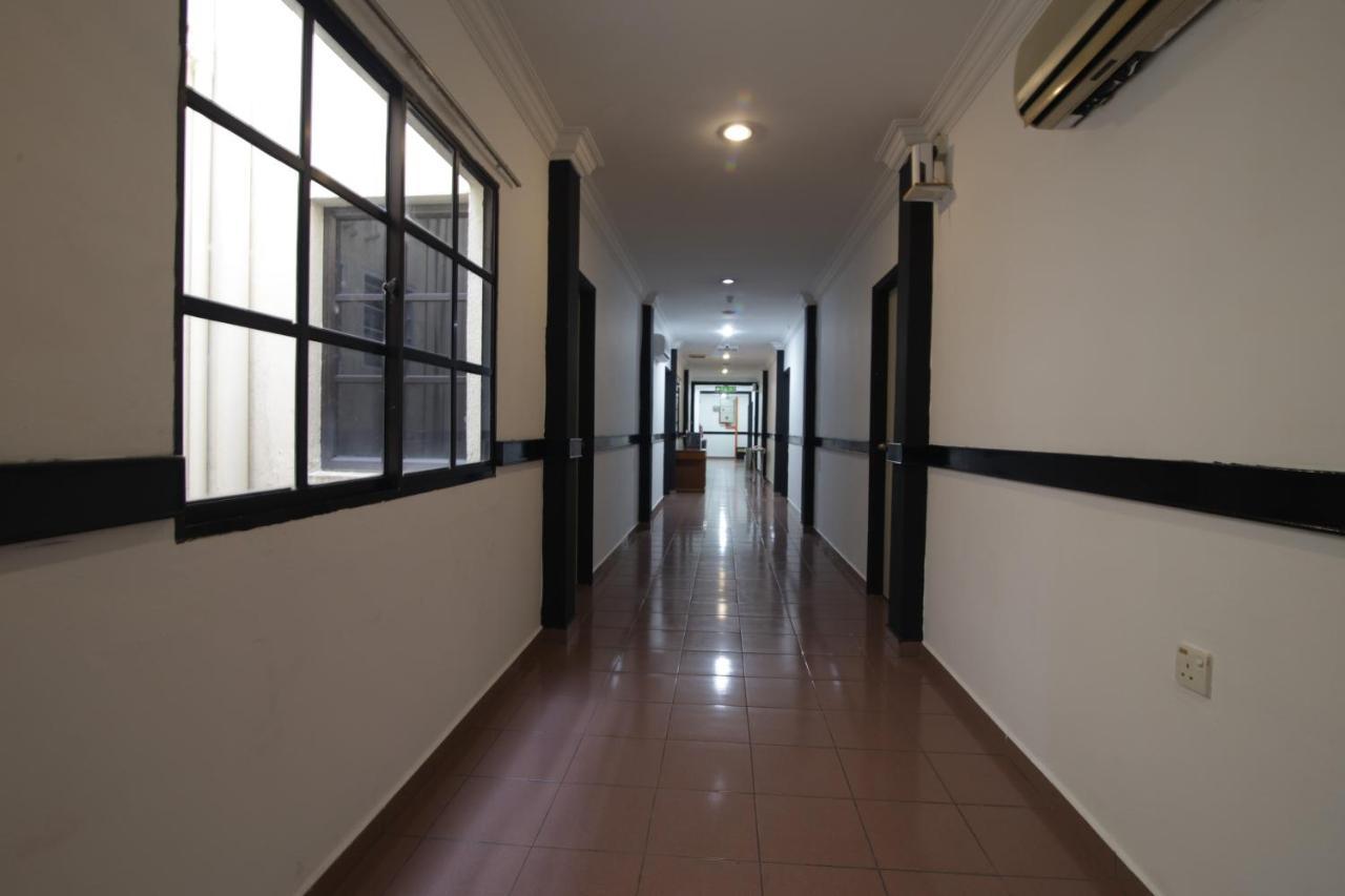 G City Hotel Teluk Intan Exterior photo