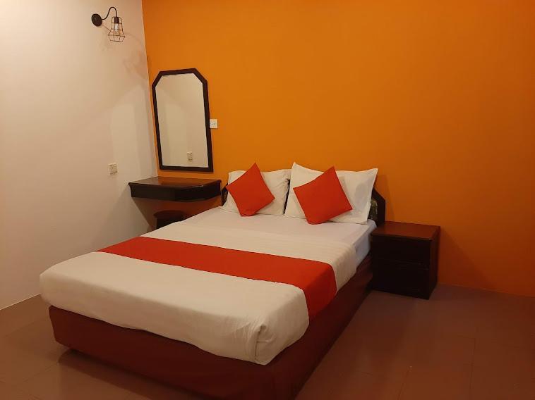 G City Hotel Teluk Intan Exterior photo